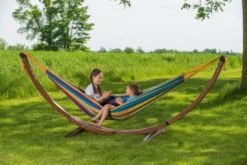 Doppelhängematte Aus Baumwolle Mit Stabilem Bogengestell Aus Massivkiefernholz – Tropical -Komar Verkäufe 14043823 06