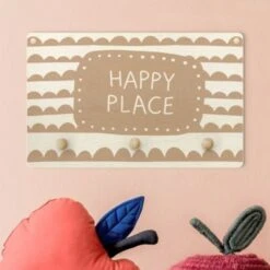 Bilderwelten Kindergarderobe Holz Spruch Happy Place Im Wolkenband Natur -Komar Verkäufe 25411765 03