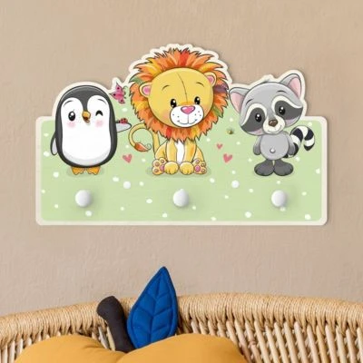 Bilderwelten Kindergarderobe Holz Pinguin Löwe Waschbär 3 Bilderwelten Kindergarderobe Holz Pinguin Löwe Waschbär – Bild 3
