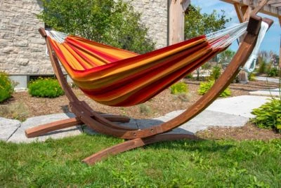 Vivere Doppelhängematte Aus Sunbrella® Mit Stabilem Bogengestell 260 Cm Aus Massivkiefernholz- SUNSET 2 Vivere Doppelhängematte Aus Sunbrella® Mit Stabilem Bogengestell 260 Cm Aus Massivkiefernholz- SUNSET – Bild 2